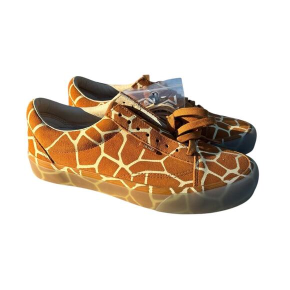 NWT Vans Vault Old Skool Giraffe Skate Shoe Sneaker Mens Size 8.5 Womens Size 10 - Picture 7 of 9